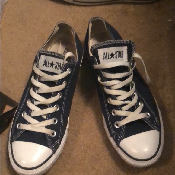 Chucks - Picture 4 of 4
